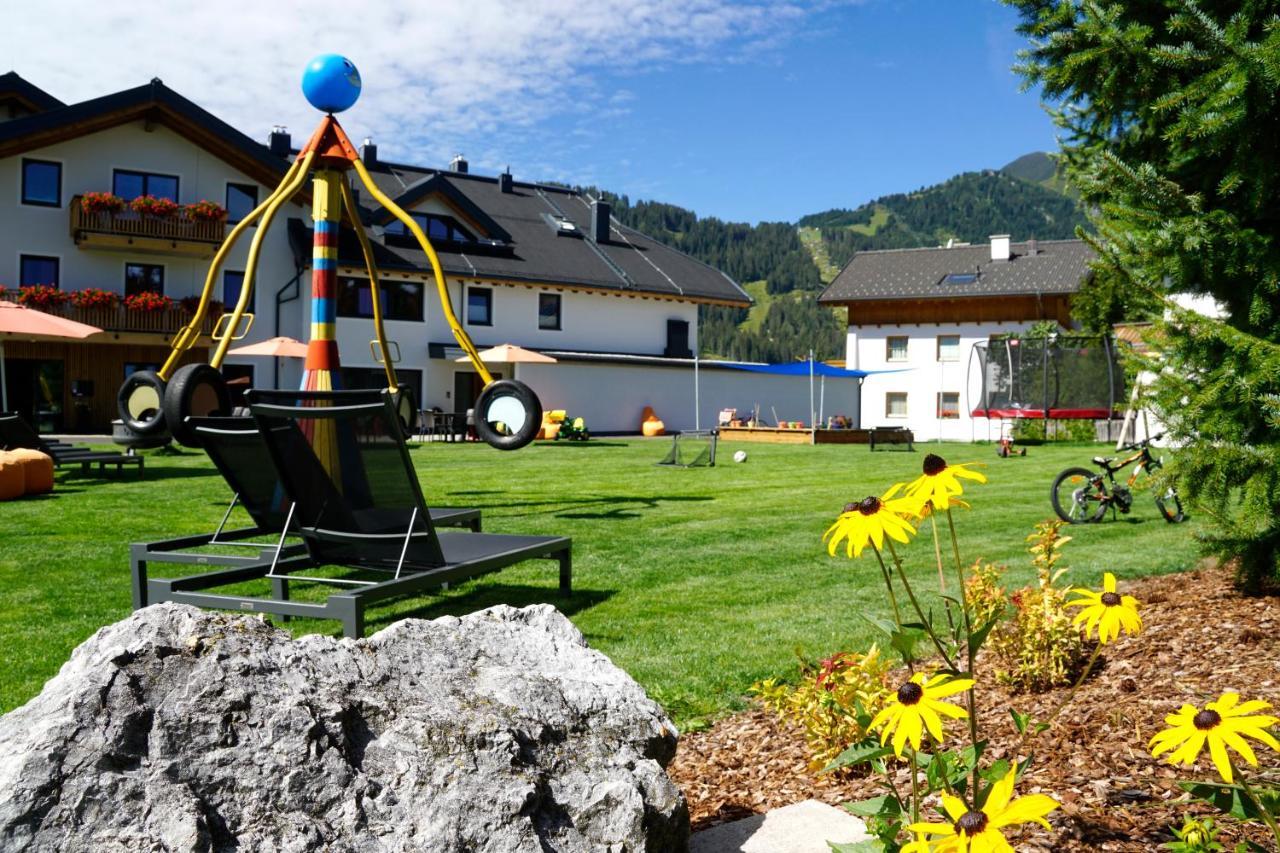 Apart-Hotel Alpinsonnenresidenz Фис Екстериор снимка