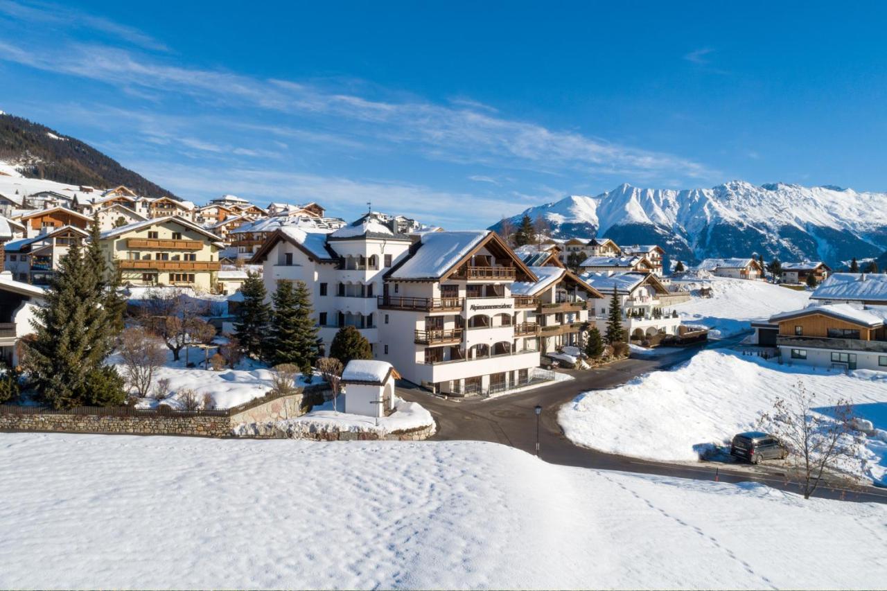 Apart-Hotel Alpinsonnenresidenz Фис Екстериор снимка