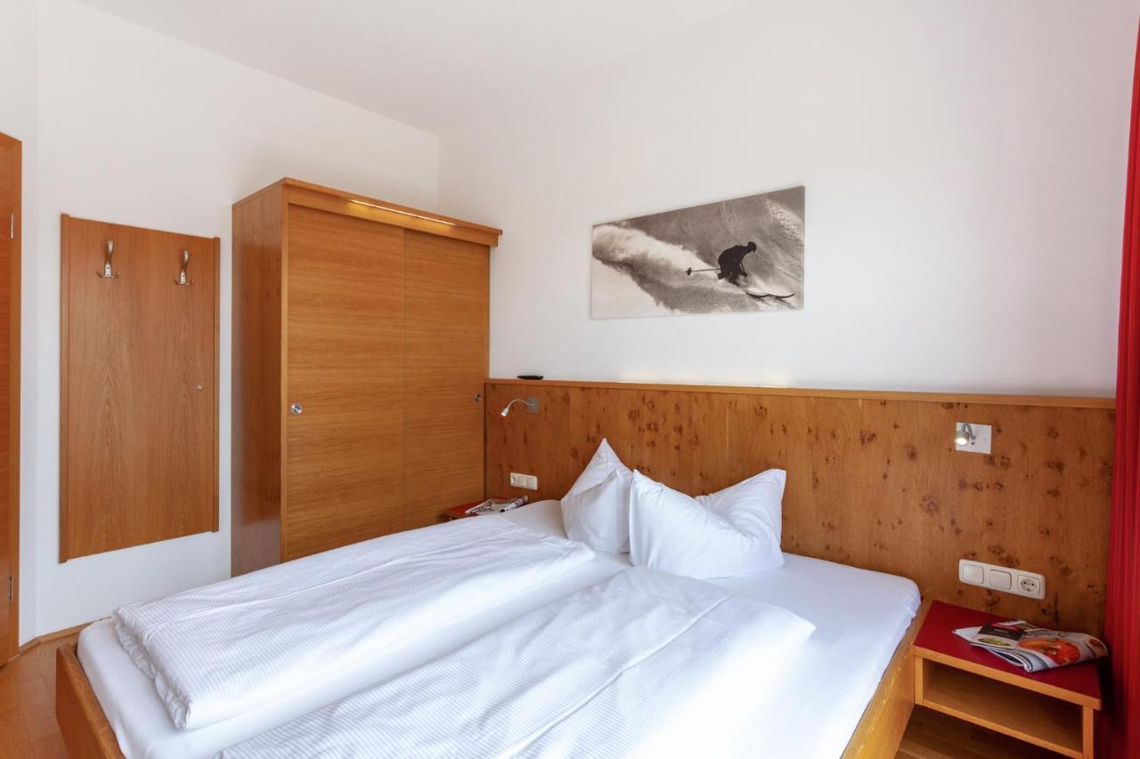 Apart-Hotel Alpinsonnenresidenz Фис Екстериор снимка