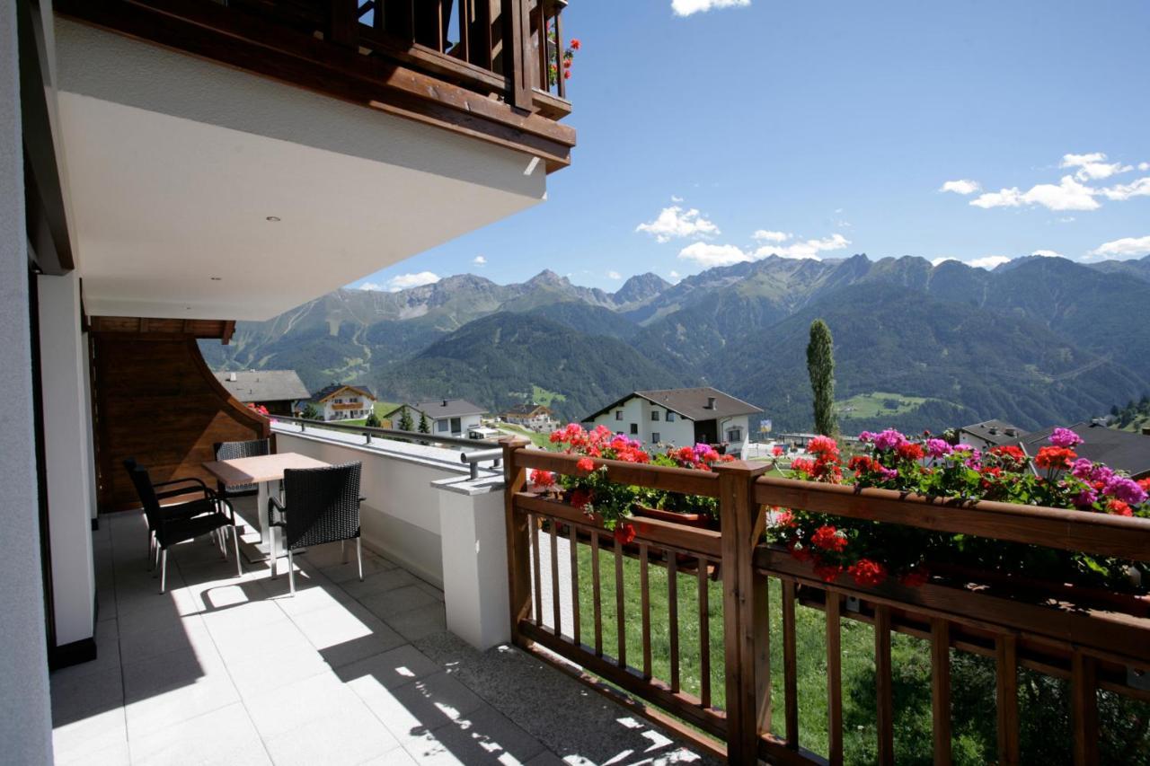 Apart-Hotel Alpinsonnenresidenz Фис Екстериор снимка