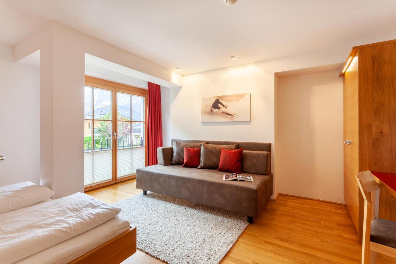 Apart-Hotel Alpinsonnenresidenz Фис Екстериор снимка