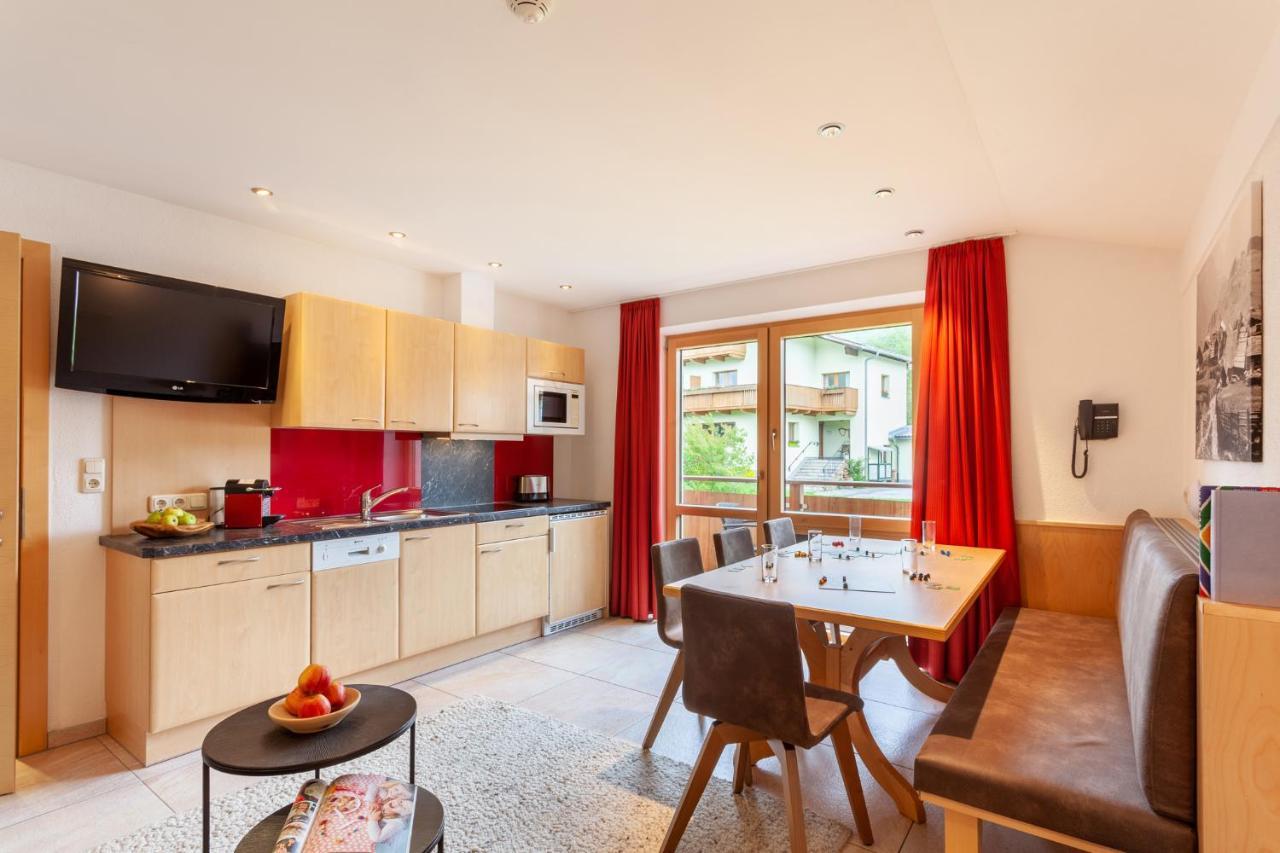 Apart-Hotel Alpinsonnenresidenz Фис Екстериор снимка