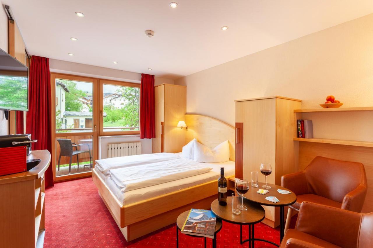 Apart-Hotel Alpinsonnenresidenz Фис Екстериор снимка