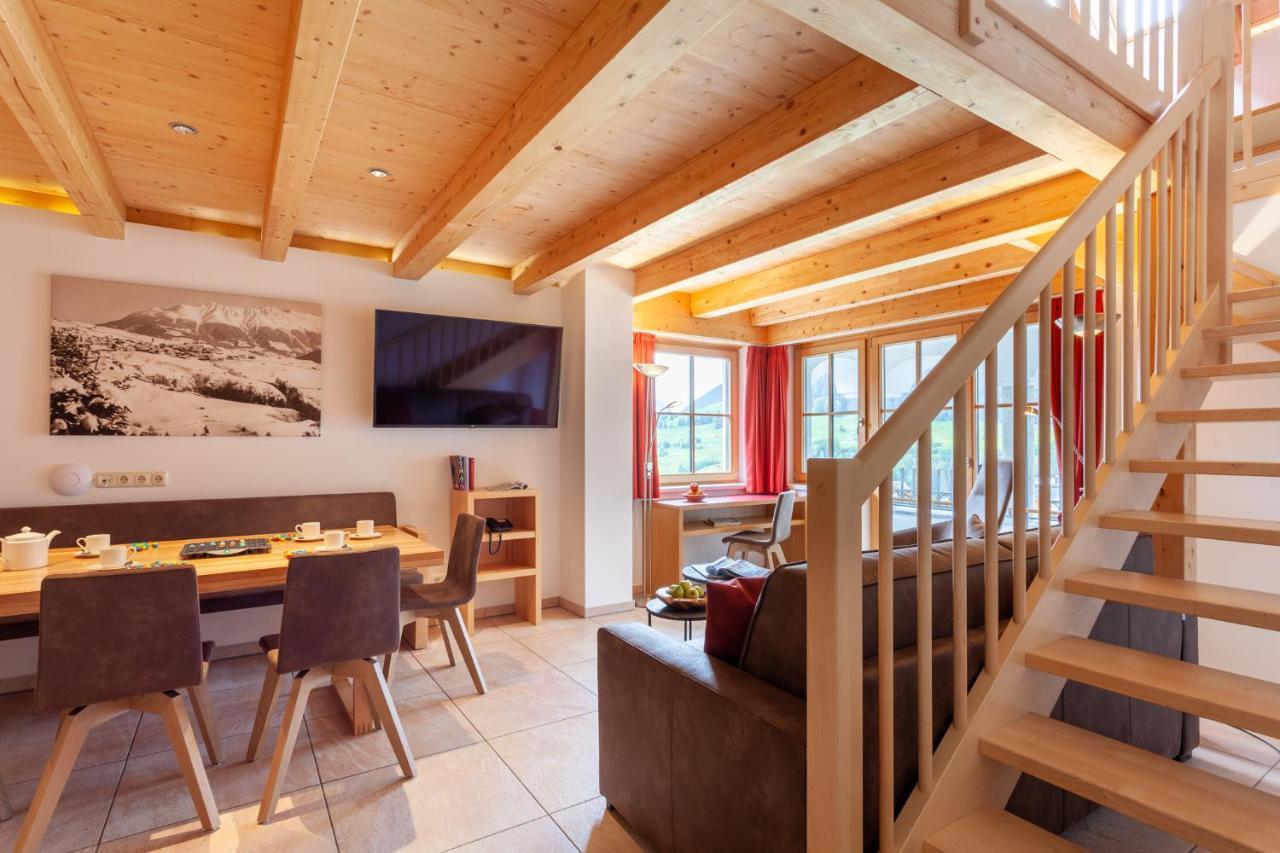 Apart-Hotel Alpinsonnenresidenz Фис Екстериор снимка