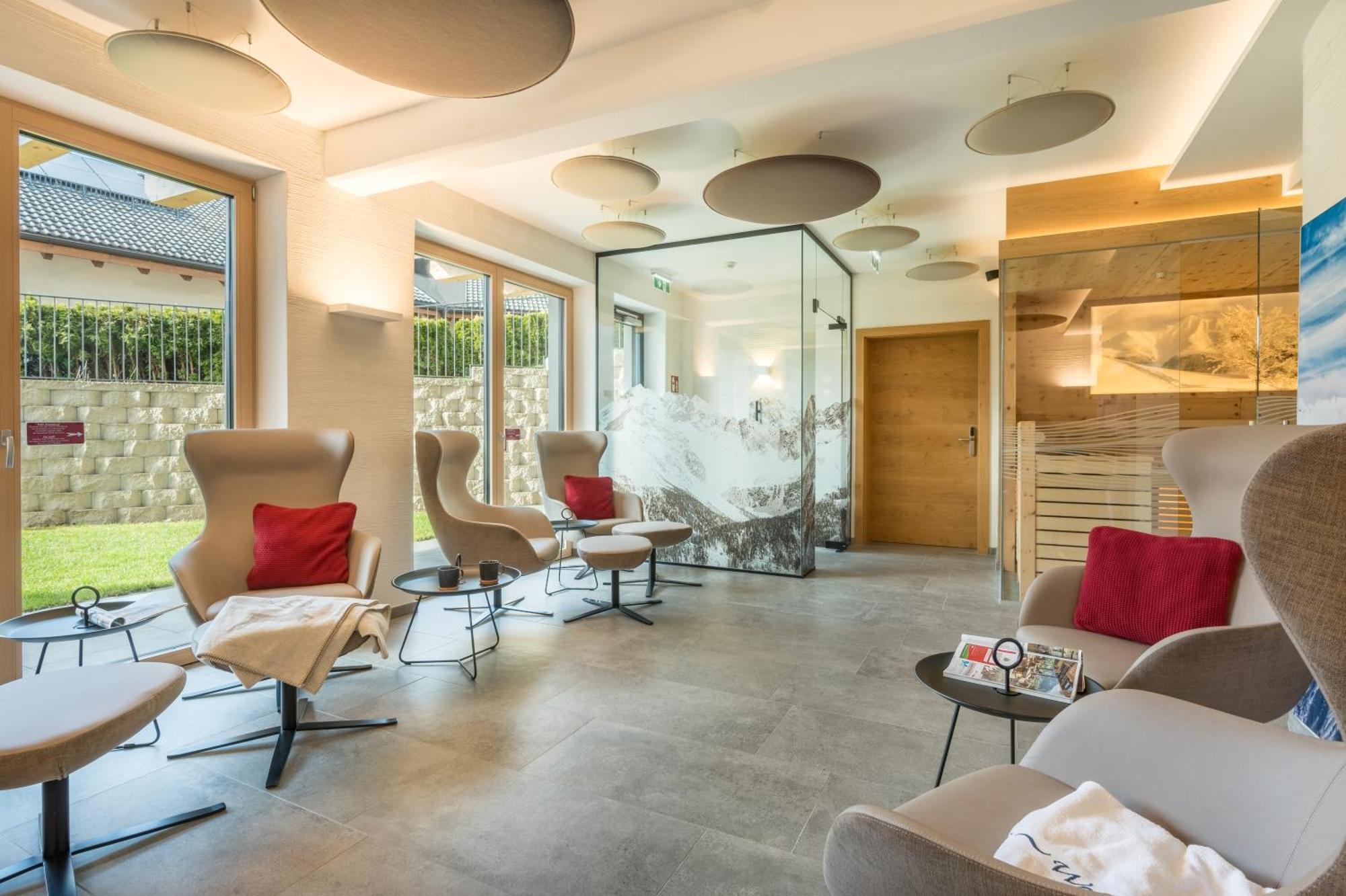 Apart-Hotel Alpinsonnenresidenz Фис Екстериор снимка