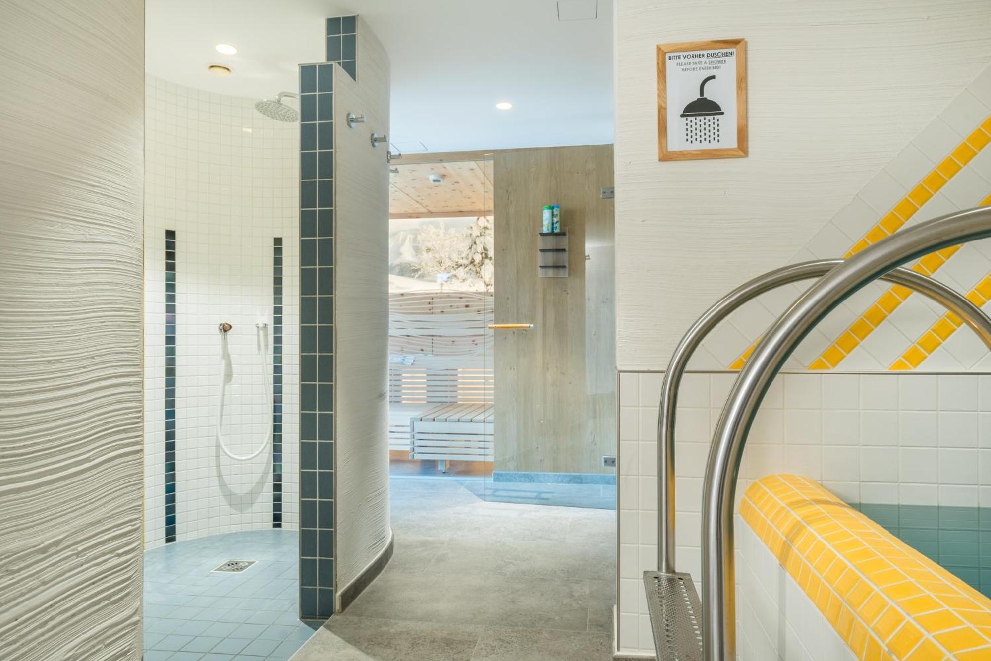 Apart-Hotel Alpinsonnenresidenz Фис Екстериор снимка